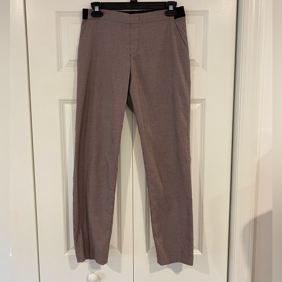 Uniqlo cropped maroon pants with micro houndstooth pattern size s (Waist 26-27) - Picture 2 of 13